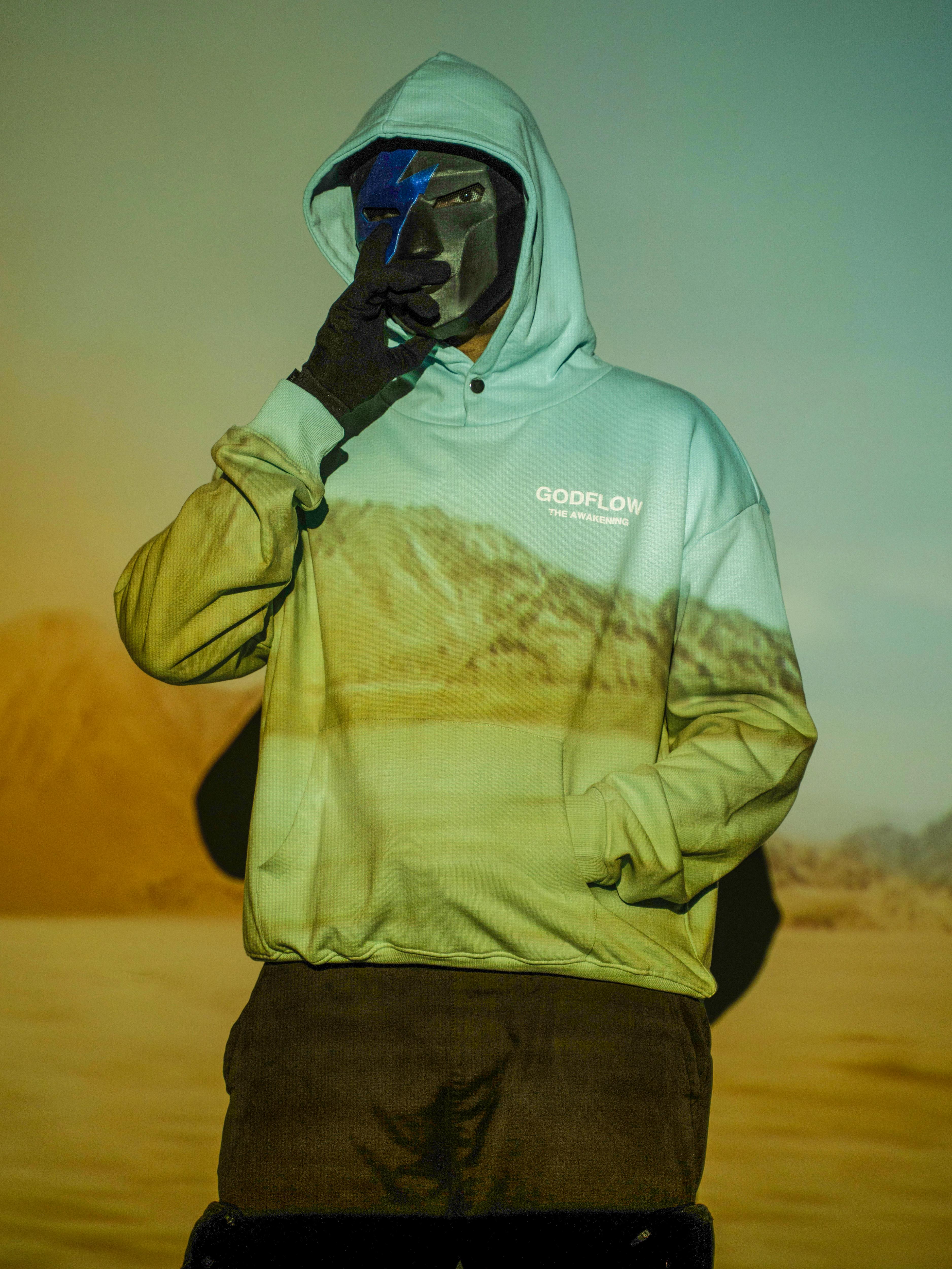 DIRECTOR'S CUT - SIGNATURE HOODIE